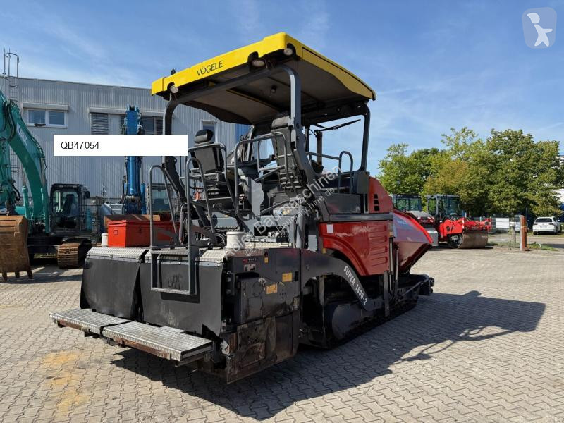 أشغال طرقية Vögele Super 1800-2