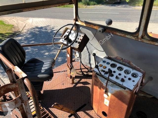 Vejarbejde Demag DF 10