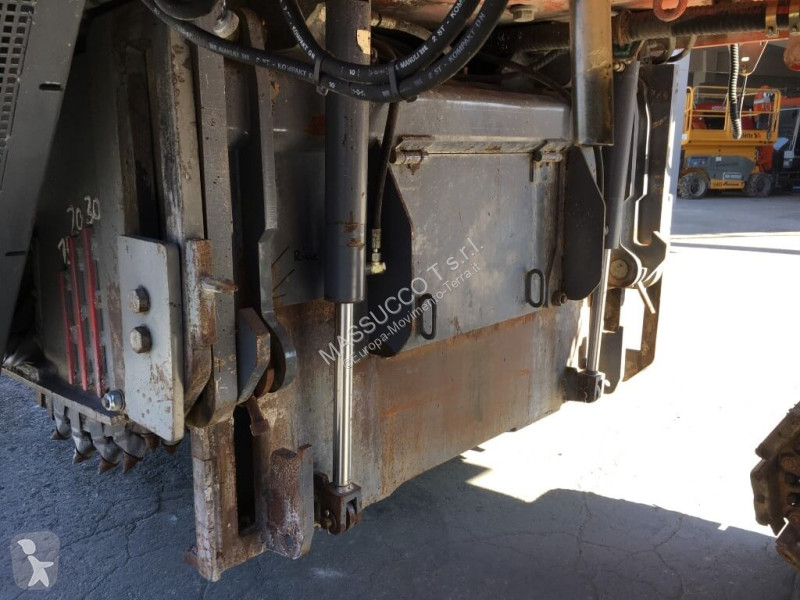 أشغال طرقية Wirtgen 1500