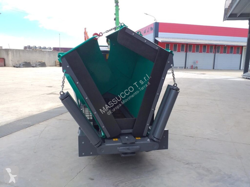 Cestné staviteľstvo  Super 700-3i