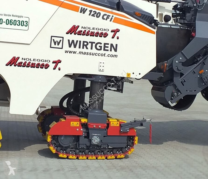 أشغال طرقية Wirtgen W120CFi
