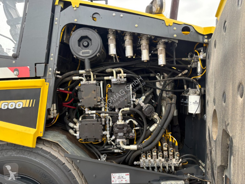 Obras de carretera Bomag  BF 600 P-3 S500 Stage...