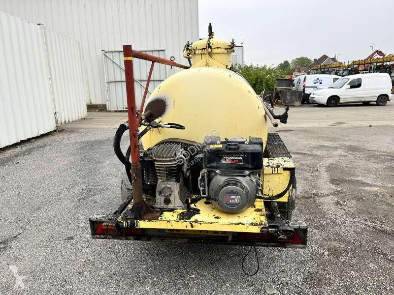 أشغال طرقية Acmar  DE 1500 LITRES