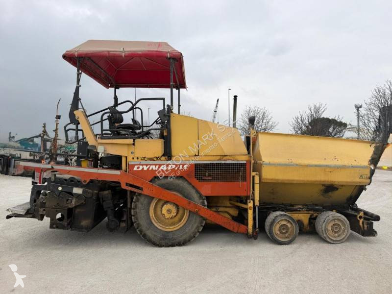أشغال طرقية Dynapac F121-6W