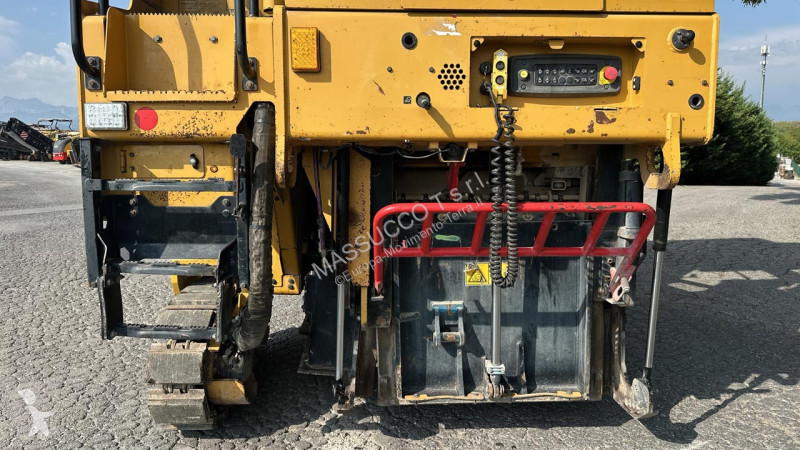 Travaux routiers Caterpillar PM310