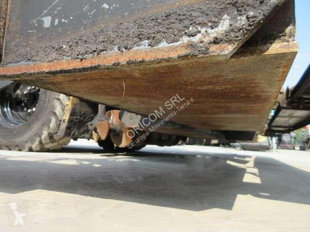 Útmunkagépek Caterpillar AP-600