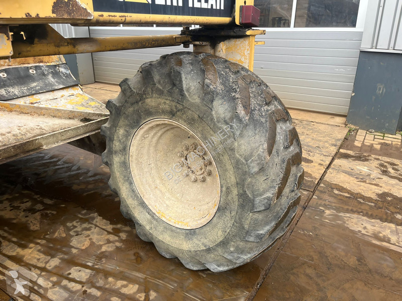 Wegenbouw Caterpillar RM350
