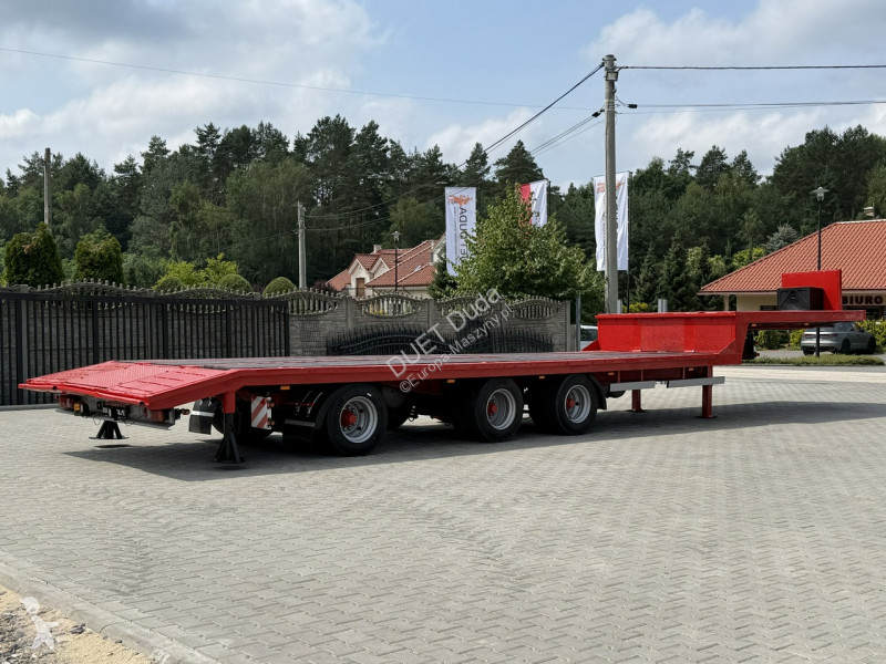 Nosič strojů  Niskopodwozie SAL 40.24 3-Osie...