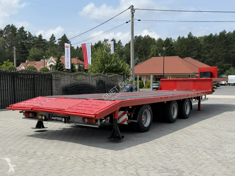 Nosič strojů  Niskopodwozie SAL 40.24 3-Osie...