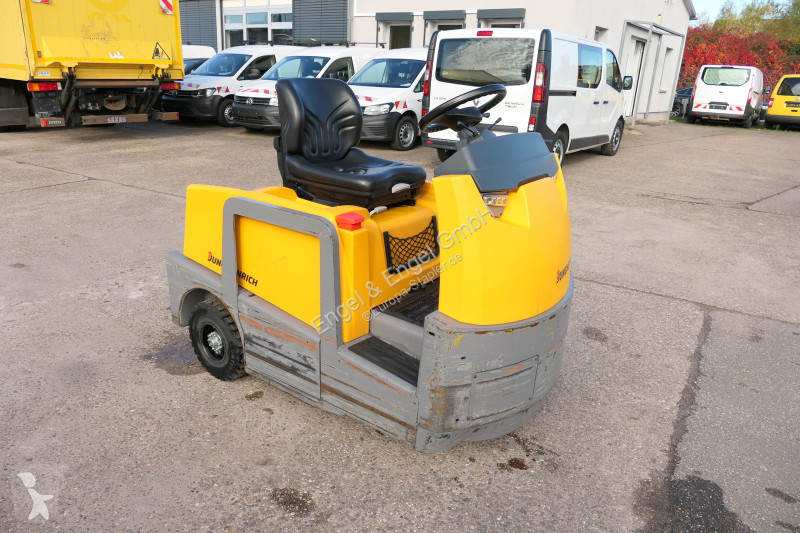 Autres matériels Jungheinrich EZS 570 Schlepper