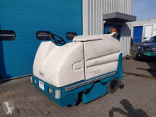 Veegmachine-bezemwagen Tennant Schrobmachine,