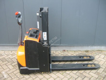 BT pedestrian pallet truck SWE 200 D