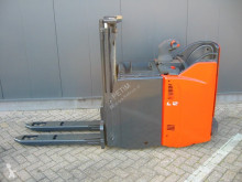 Pallestabler siddende styreposition Linde D12 SP