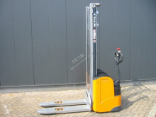 Still pedestrian stacker EGV 14