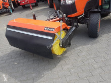 Kubota Frontkehrmaschine 120cm tweedehands veegmachine-bezemwagen