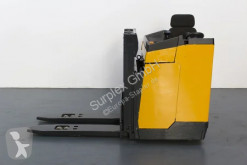 Outros materiais Jungheinrich ESD220 usado