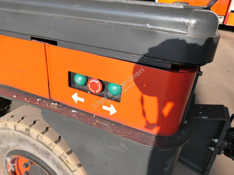 Electrocar Linde P250 Schlepper AHK Schiebetüren