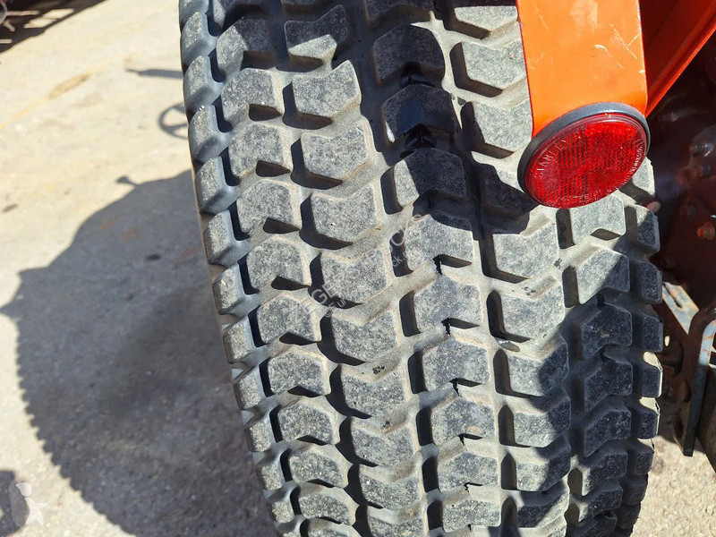 Друга техника Kubota B2150