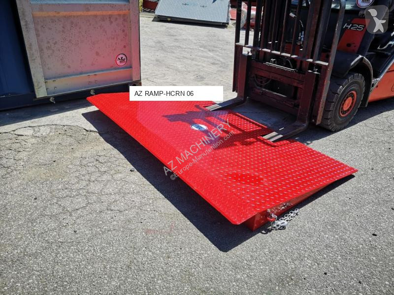 معدات أخرى  AZ RAMP-HCRN 06