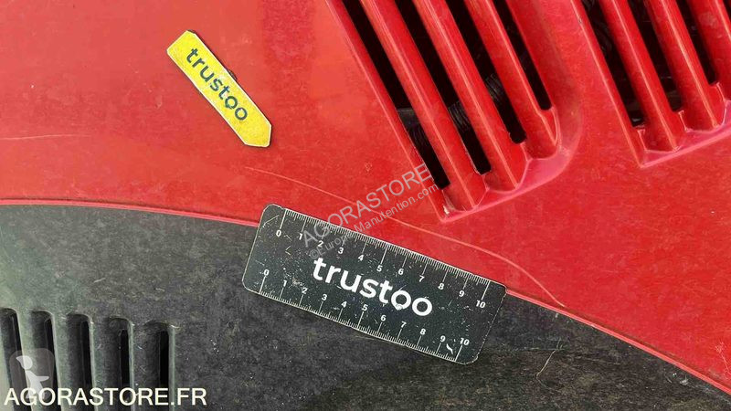 جرار زراعي  FARMALL95