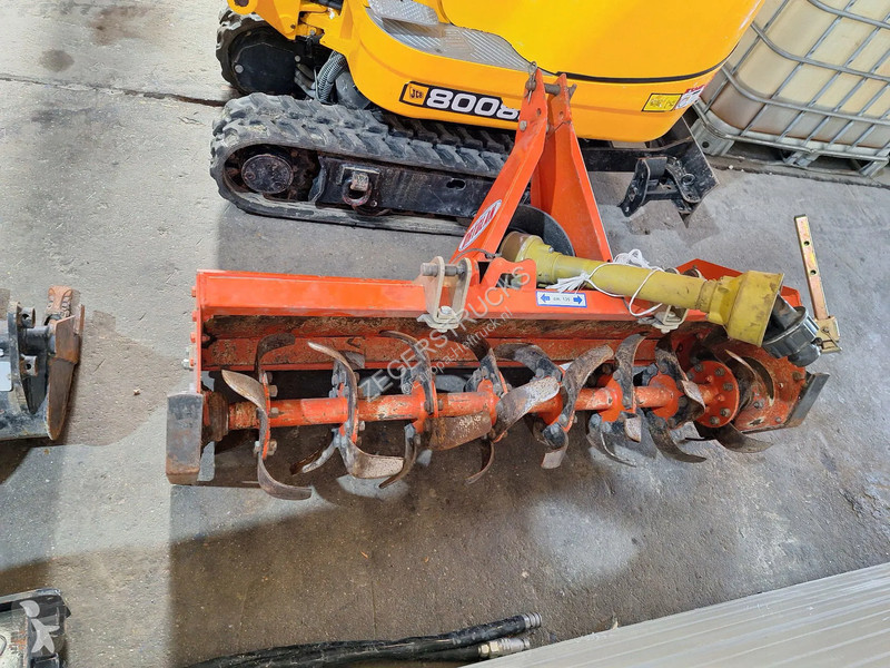 Друга техника Kubota B2150