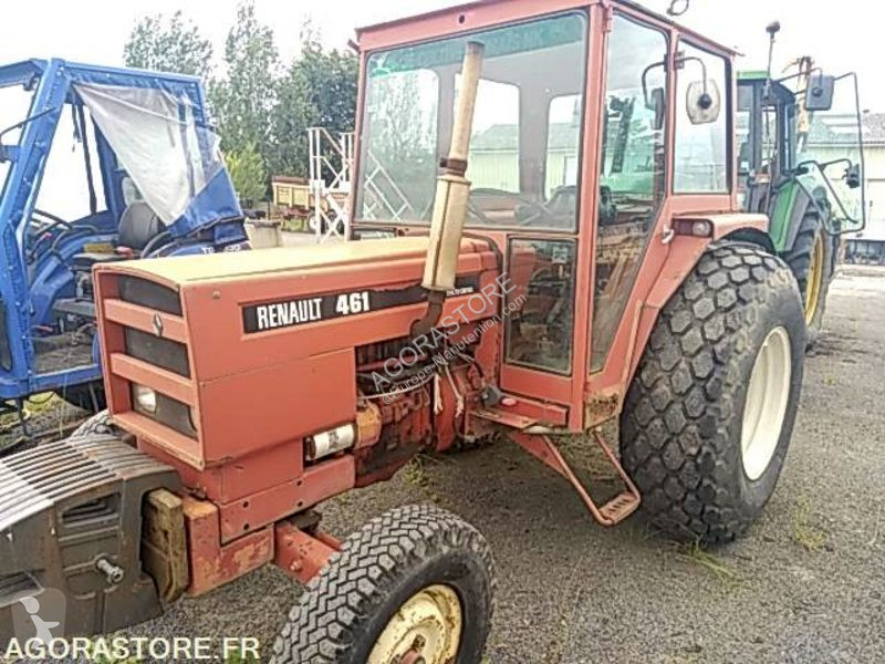 Tracteur agricole Renault R7441