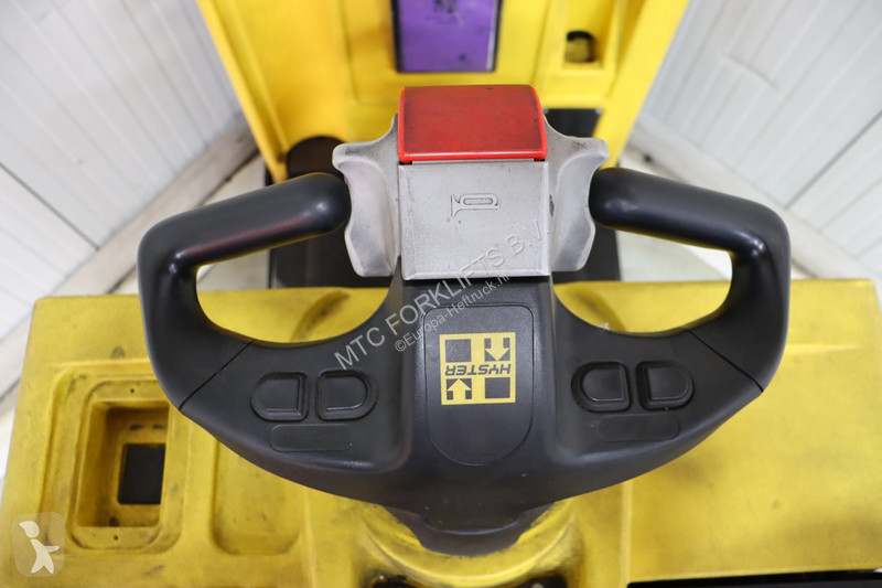 معدات أخرى Hyster LO5.0T