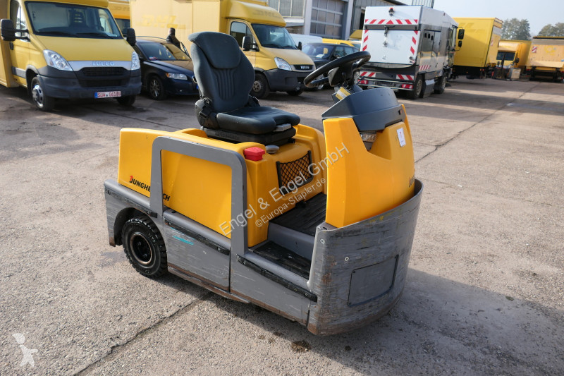 جرار مناولة Jungheinrich EZS 570 Schlepper...