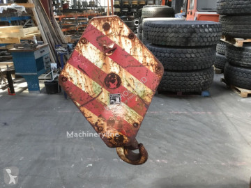 Další skladovací vybavení Terex