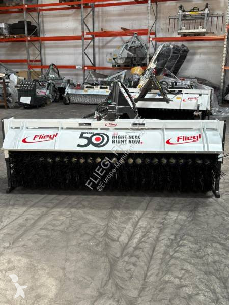 Echipament de curățare Fliegl Type 700