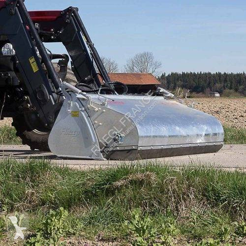 Echipament de curățare Fliegl POWERPRO