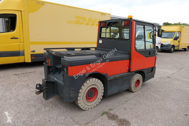 Tracteur de manutention Linde P250 Schlepper...