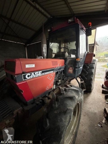 Tracteur agricole Case