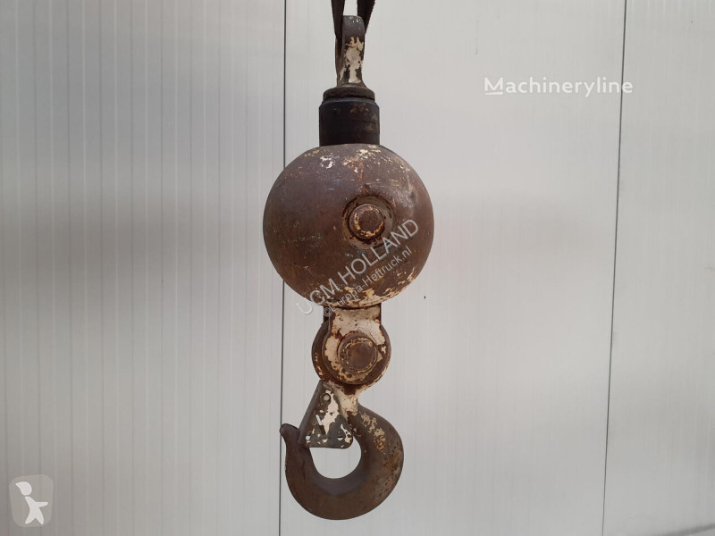 Ďalšie stroje  Moufle de levage Hookball pour grue