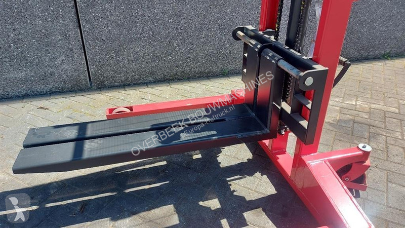 Outros materiais  SFH10 - Hand...
