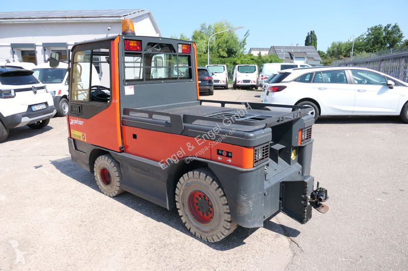 معدات أخرى Linde P250 Schlepper AHK Batterie...