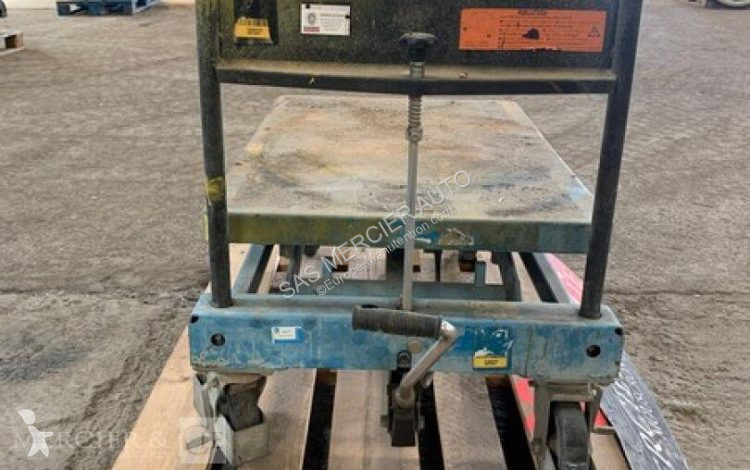 Autres matériels  table elevatrice hydraulique