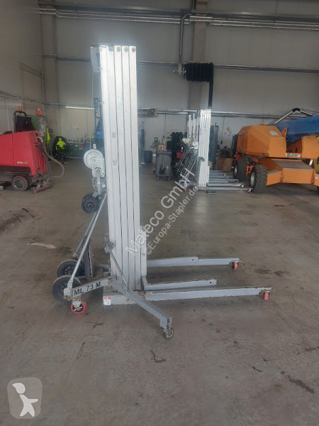 معدات أخرى Genie SLC-24