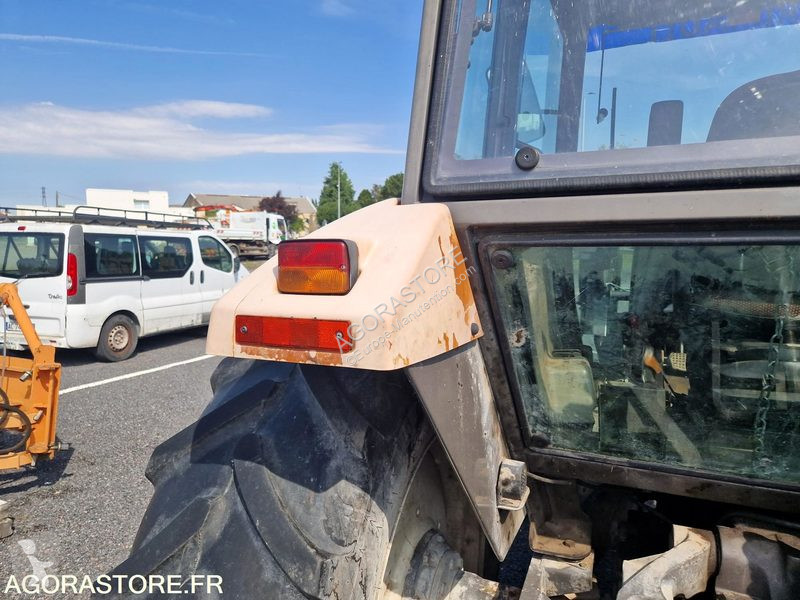 Tractor Renault ERGOS 110