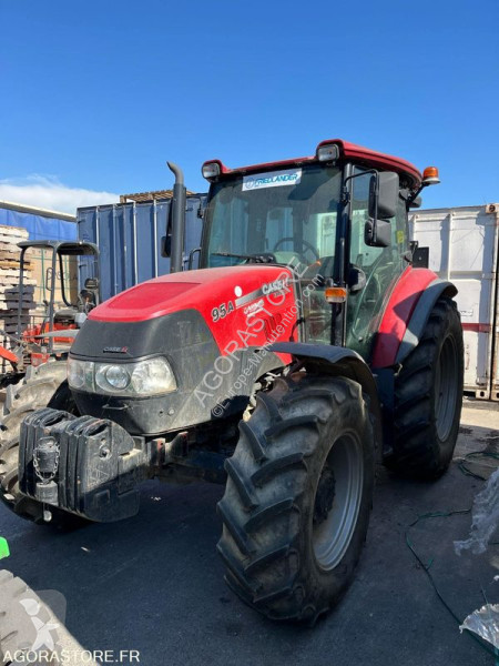 جرار زراعي  FARMALL95