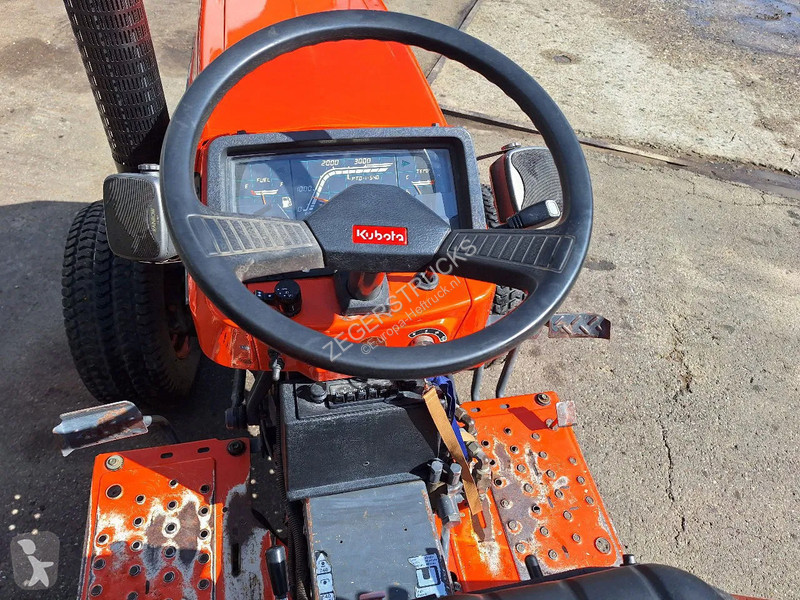 Друга техника Kubota B2150