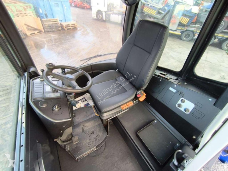 معدات أخرى Terberg TT222 4x2