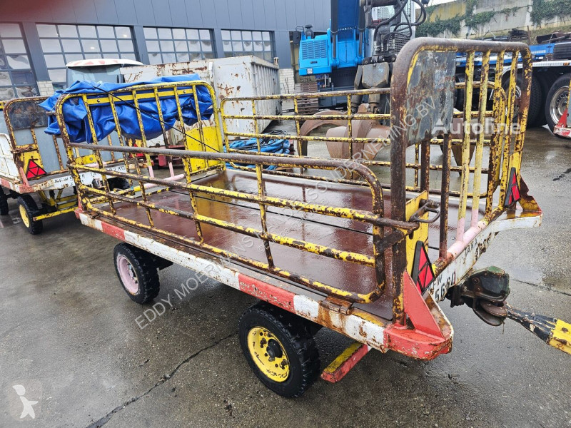معدات أخرى  Chariot à bagages
