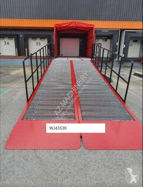معدات أخرى  AZ RAMP