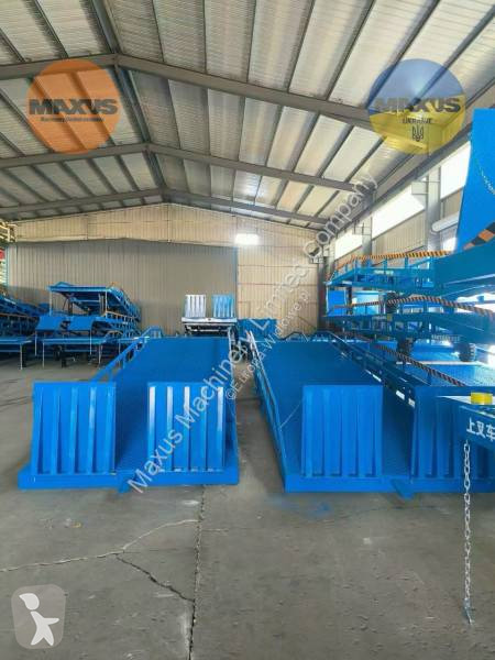 Autres matériels Maxus NEW mobile loading ramp...