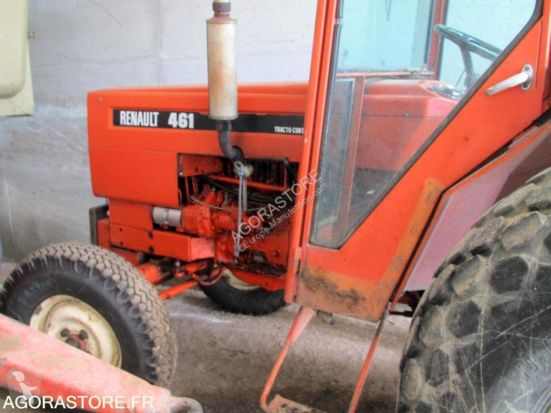 Tractor Renault R7441