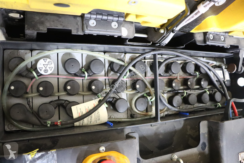 معدات أخرى Hyster LO5.0T