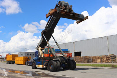 Reachstacker Linde