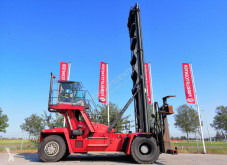 Ťažkotonážny vysokozdvižný vozík kontajnerový manipulátor Kalmar DCF100-45E7 Empty Container Handler
