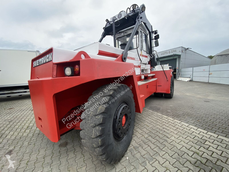Большегрузный погрузчик Svetruck TMF 12/9 HB